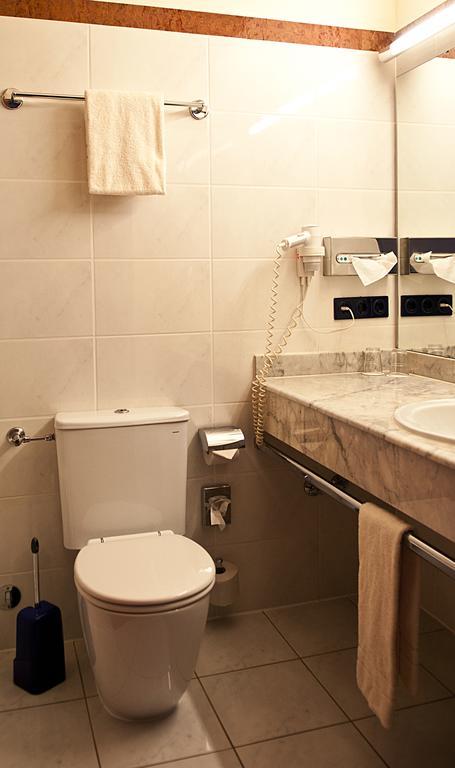 Hotel Falkenstein Falkenstein  Стая снимка